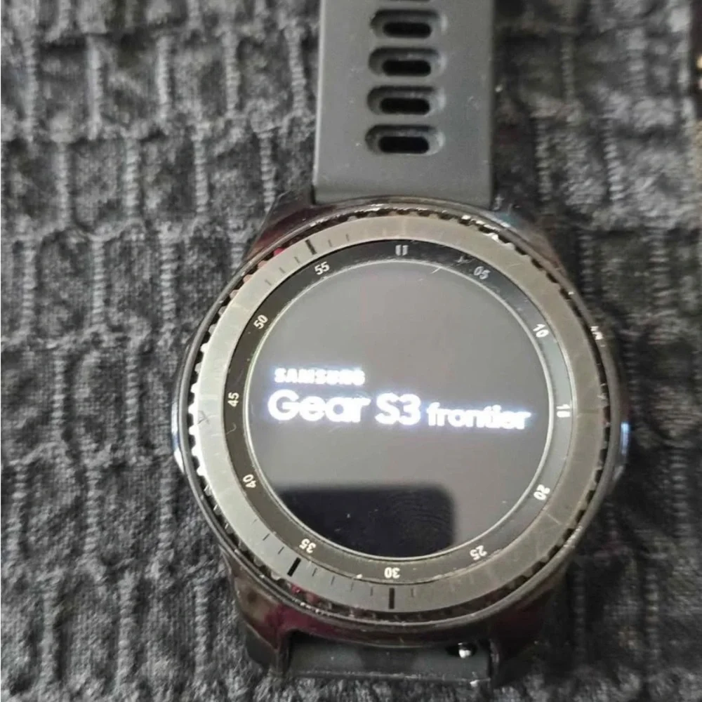 Samsung Gear S3 Frontier Smartwatch - Dark Gray